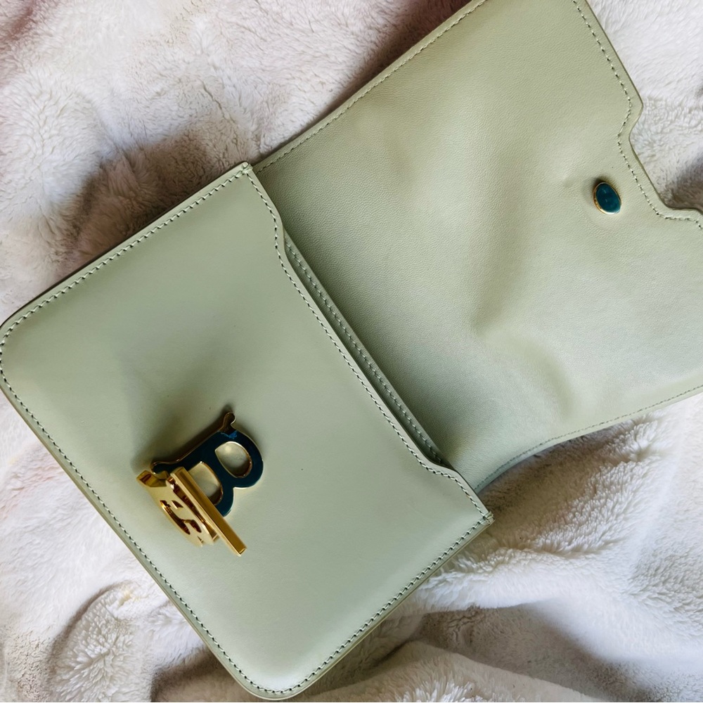 Burberry TB Flap Bag 💚 - Picture 10 of 16
